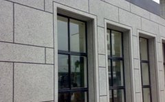 �غ���ҽ����˫��С����ǽ��ʯ��